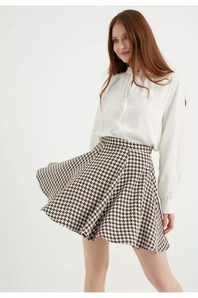 Minigonna a vita alta