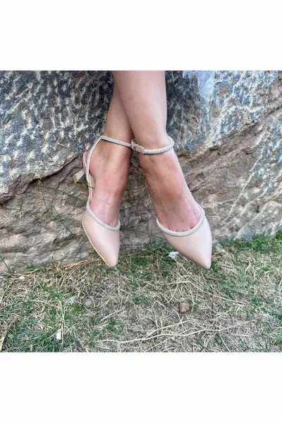 Дамски цвят на кожата 5 см Булчински обувки на токчета на токчета