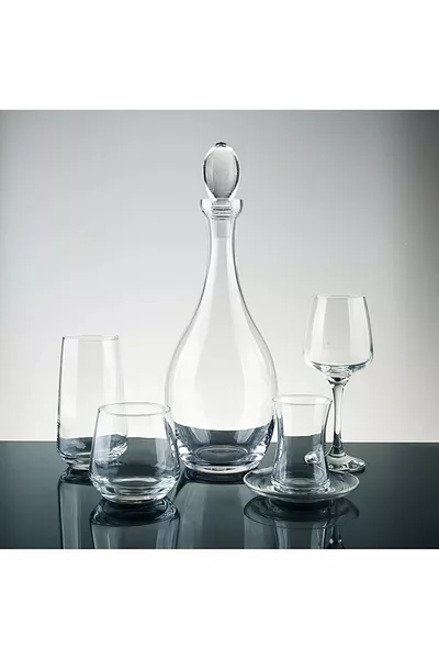 -teiliges Glas-Set mit Karaffe und Gläsern (für  Personen)