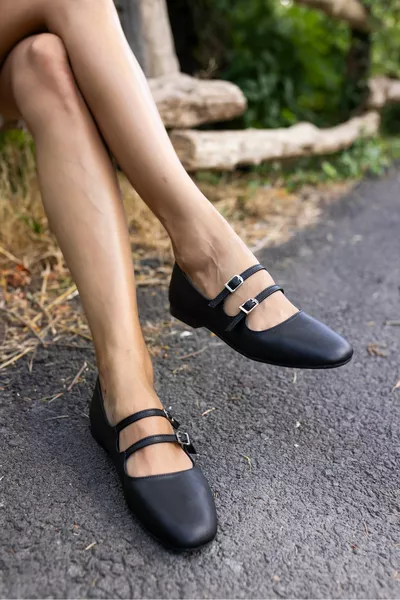 رافيوت المرأة مشبك أسود مفصلة شقق الباليه