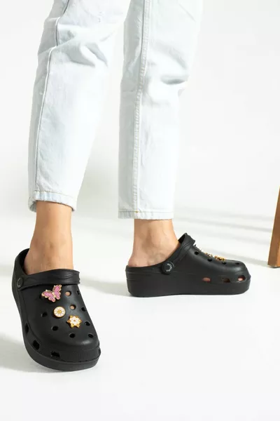 النساء الصليب ستون تدليك قاعدة شاطئ البحر مستشفى العظام النعال