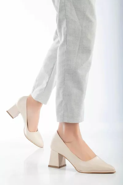 بيج نسائي كعب فاردولا