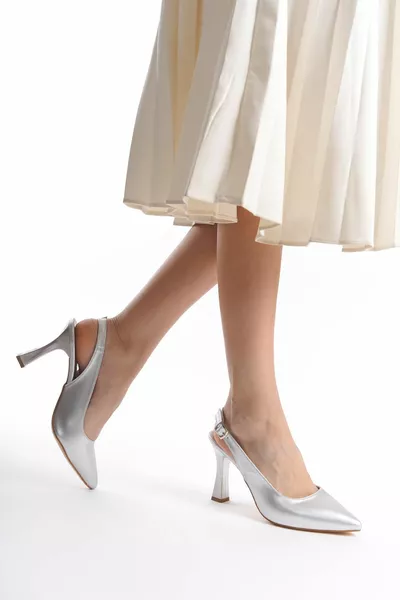 Rhaella نسائي فضي رمادي عرجاء الجلد القطب مفتوح الظهر مشبك مدبب اصبع القدم 9 سم كعب الكأس