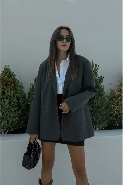 سترة بليزر كبيرة الحجم من الأنثراسايت