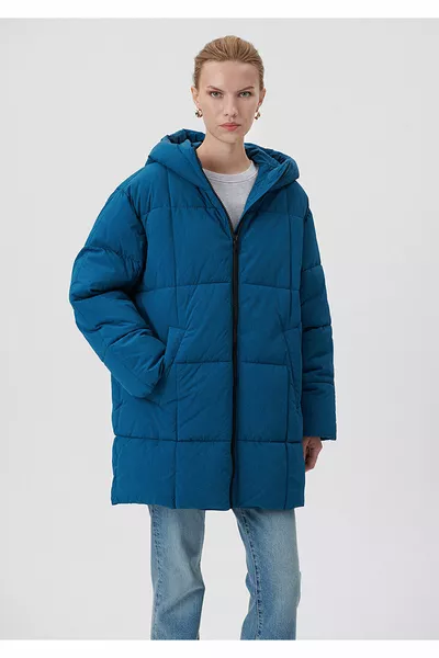 Стеганая с капюшоном синяя пуховая куртка свободного кроя / свободный удобный силуэт 