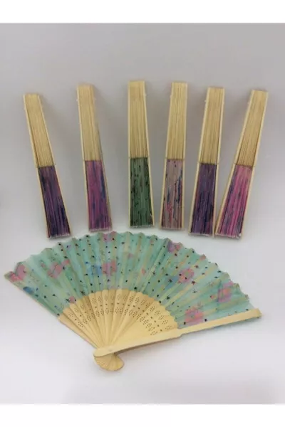 1 Éventail en bois assorti Modèle en tissu Design unique et magnifique