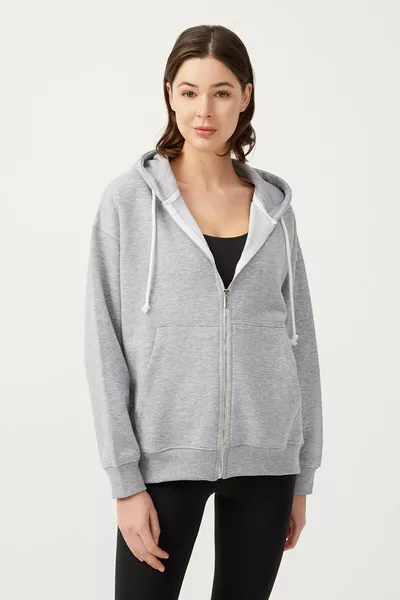 سويت شيرت نسائي محبوك صوف مبطن بلون رمادي غامق بقبعة وسحّاب بتصميم واسع