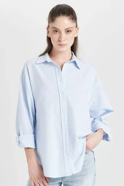 قميص أكسفورد مخطط بأكمام طويلة وتفصيل واسع موديل AU