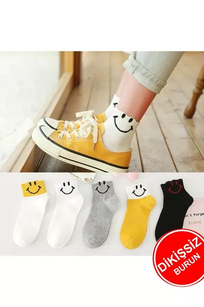 خمس أزواج جوارب نسائية