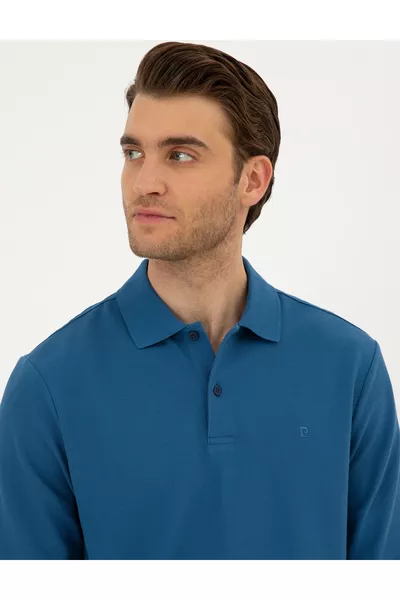 قميص قطني بقصة ضيقة باللون الأزرق الداكن 