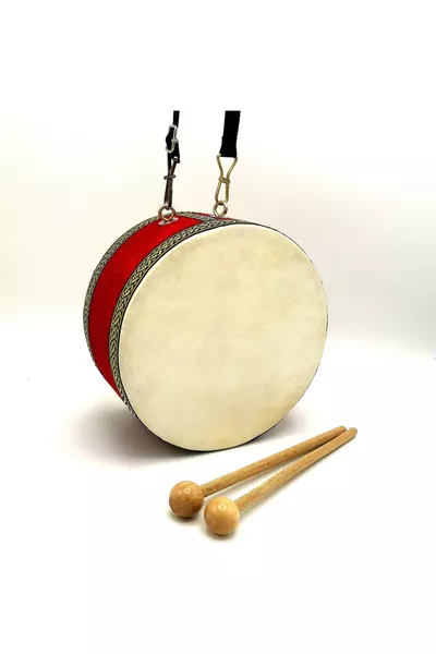 Petit tambour à bandoulière