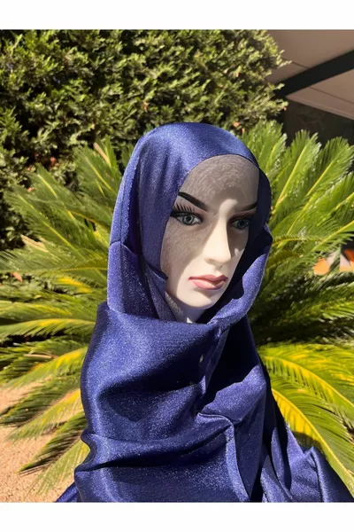 Лъскав сатенен абитуриентски шал с покритие