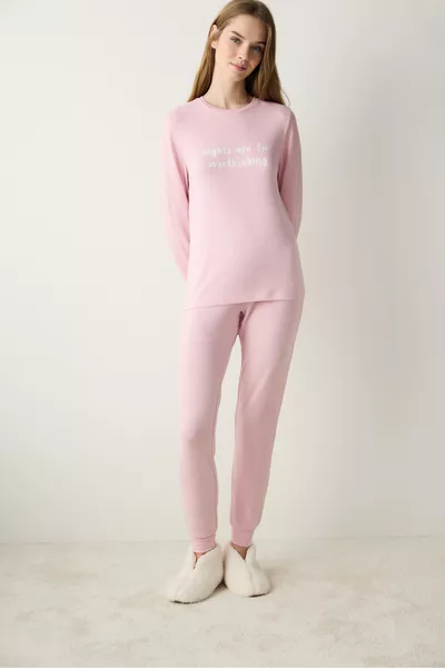 طقم بيجامة بنطلون ليلا