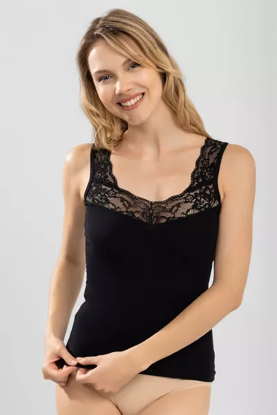 Kadın Pamuklu Dantelli Kare Yaka Atlet Siyah