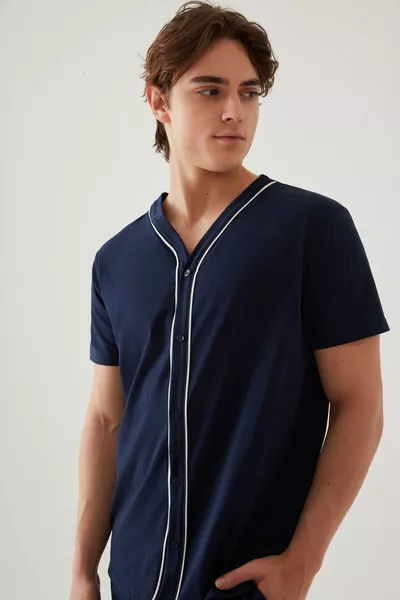 طقم بيجامة رجالي قميص قصير الأكمام قطن مع ياقة وأزرار