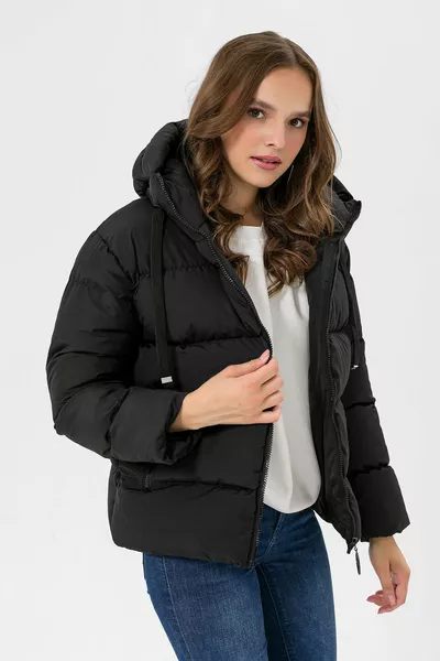 Женская стеганая куртка с капюшоном и гелевой вставкой  -