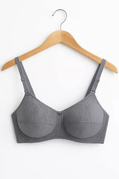 صدرية نسائية رمادية ناعمة رقيقة بدون دعم وبدون أسلاك