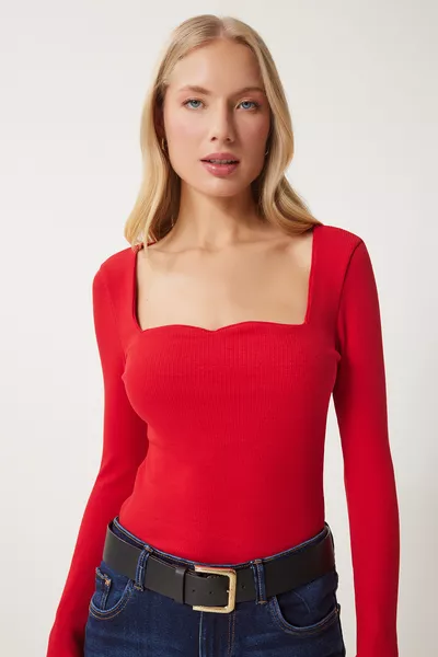 Дамска блуза с червено сърце, рипсен плетен поло 