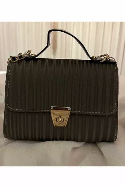 Borsa a scatola da donna per mano e spalla nera