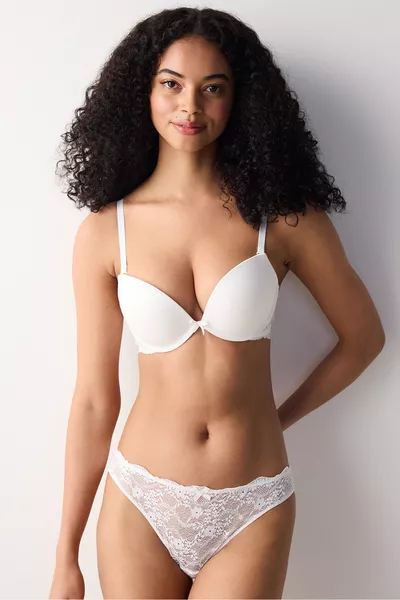 حمالة صدر بيضاء دانتيل سوبر بوش أب