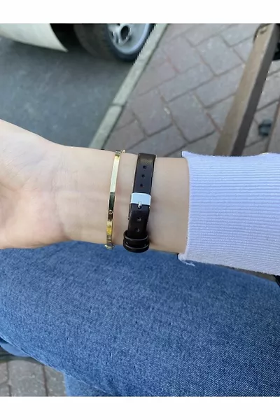 Retro Minimal Stilvolles Leder Bitter Braun Band Damenarmbanduhr