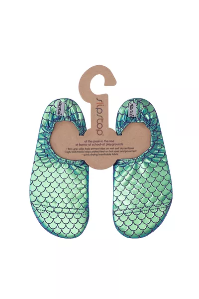 أحذية بحرية ملونة للأطفال من إيفي جونيور 