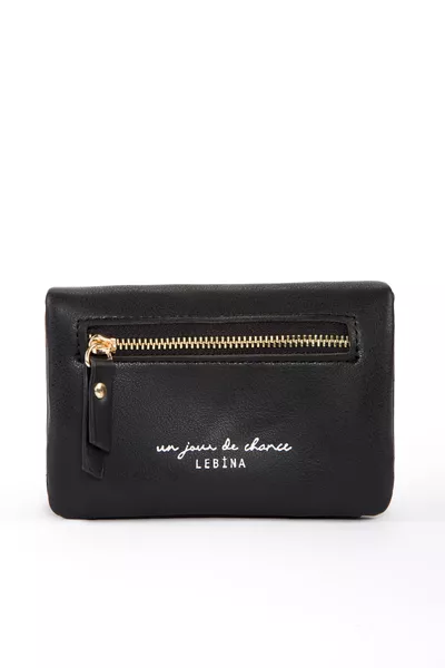 محفظة نسائية صغيرة