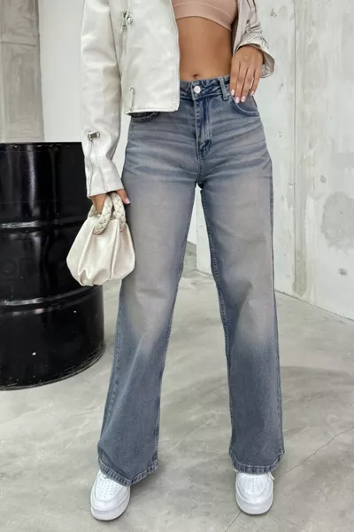 جينز نسائي عالي الخصر بتأثير باهت واسع الساق بنمط عتيق