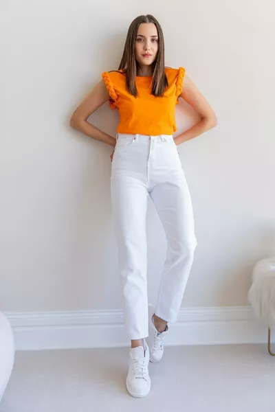 High-Waisted White Mom Jeans Stretch Denim Pants