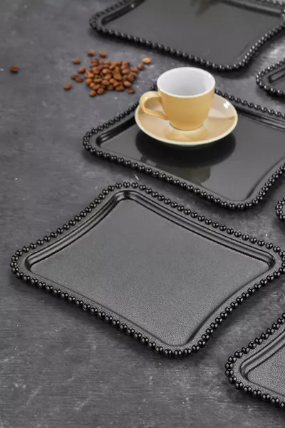 6 صينية تقديم قهوة زخرفية من الميكا الكريستالية باللون الأسود