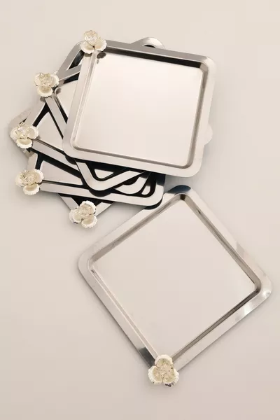 طقم أنتر المكوّن من 6 قطع، صينية تقديم مقاومة للصدأ باللون البني وقابلة للاستخدامات المتعددة، تصميم مربع مزخرف بالأحجار، صينية ديكور