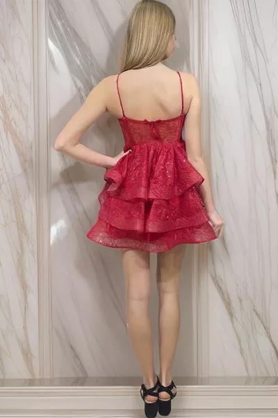 Rode korte kanten stof galajurk