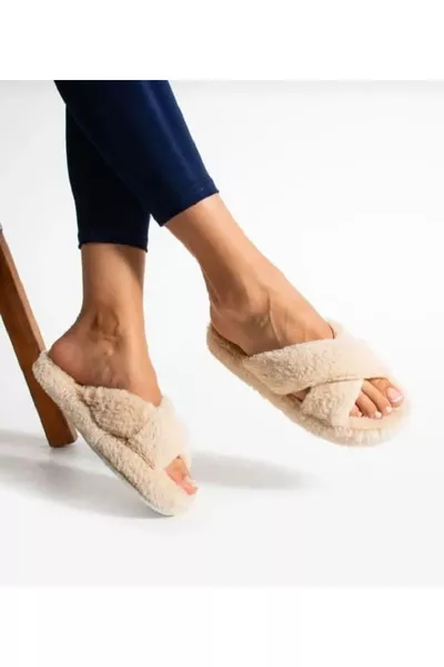 Домашни чехли с бежова норкова козина