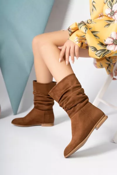 Hellbraune Wildlederstiefel mit Kordelzug für Damen