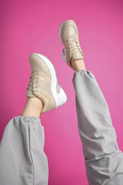 مارلون مضمونة المرأة العظام عالية وحيد عارضة الدانتيل متابعة بريق أحذية رياضية أحذية رياضية