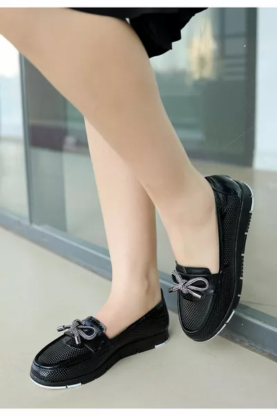 Ballerine in vernice nera