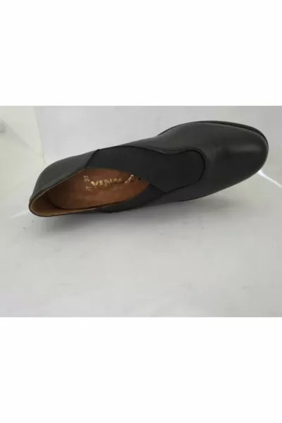 Women's Black Leather Orthopedic Shoes