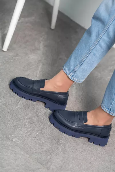 Moena Marineblaue Damen-Loafer aus echtem Leder