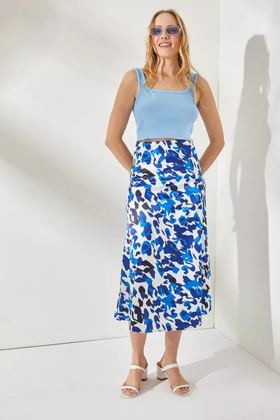 المرأة الأزرق الأبيض الجانب سستة تنورة الساتان المتوهجة 