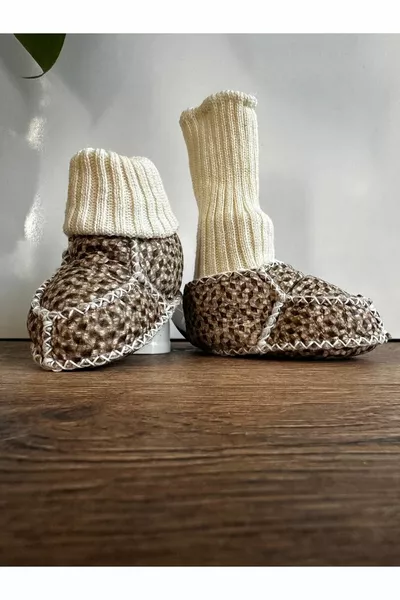 THE BAZAAR % Агнешка кожа бебешки ботуши, махала, първа стъпка