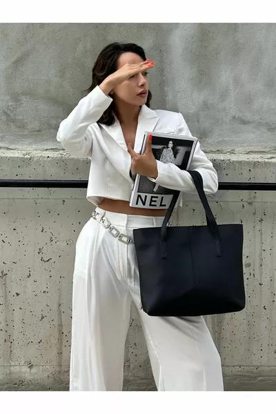 حقيبة كتف ميلا نسائية كبيرة الحجم مع حزام كتف محكم