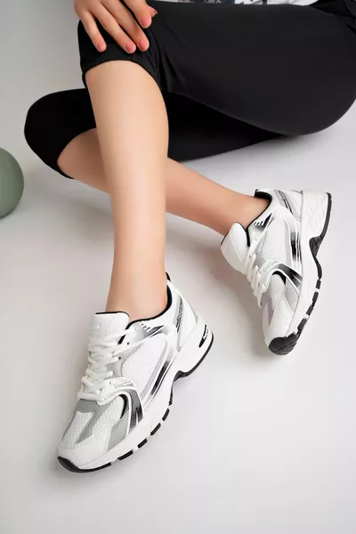 Бели дамски маратонки Ежедневни обувки