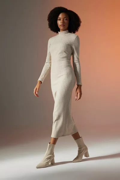 Robe maxi moulante à manches longues à demi-col roulé wn