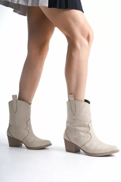 المرأة الكعب القصير أحذية رعاة البقر جلد الغزال طول الكاحل أحذية راعية البقر