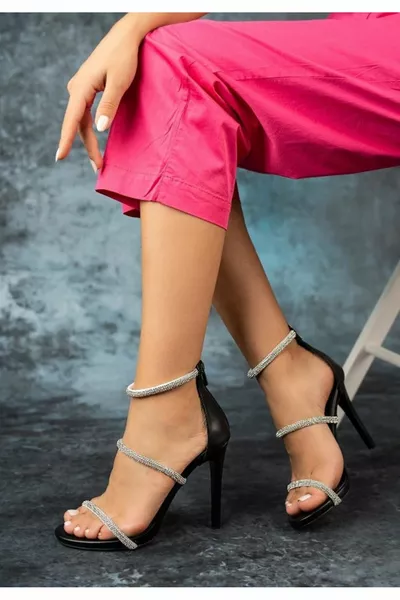 المرأة الثلاثي التعادل الحجر الكعب العالي سستة أحذية السهرة السوداء