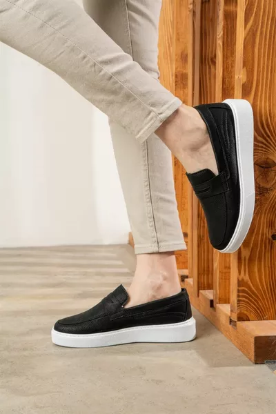  schwarze Farbe weiße Sohle Herren Freizeitschuhe