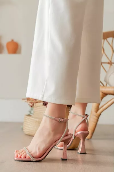 WOMEN'S STONE SINGLE-BAND HEELS