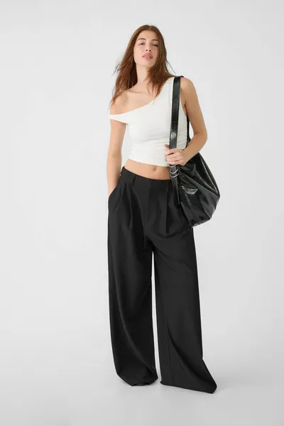 Top corto asimmetrico con coulisse