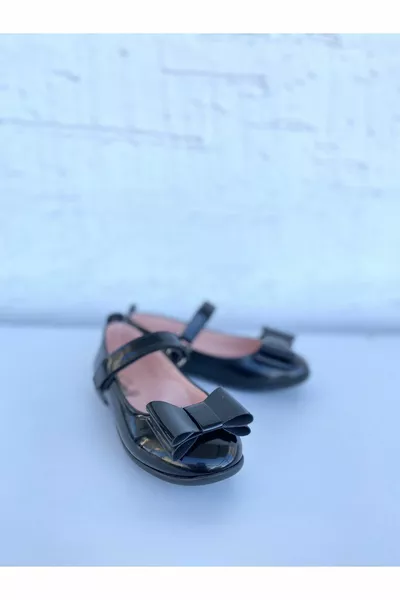 الفتيات القوس التعادل القوس القوس القوس، براءات الاختراع والجلود، شقق الباليه العظام