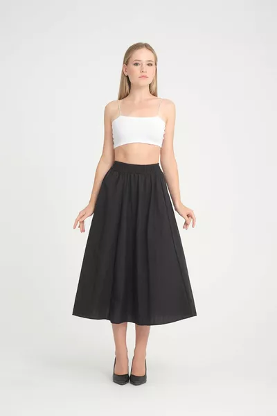 المظلة فضفاضة تناسب المرأة تنورة